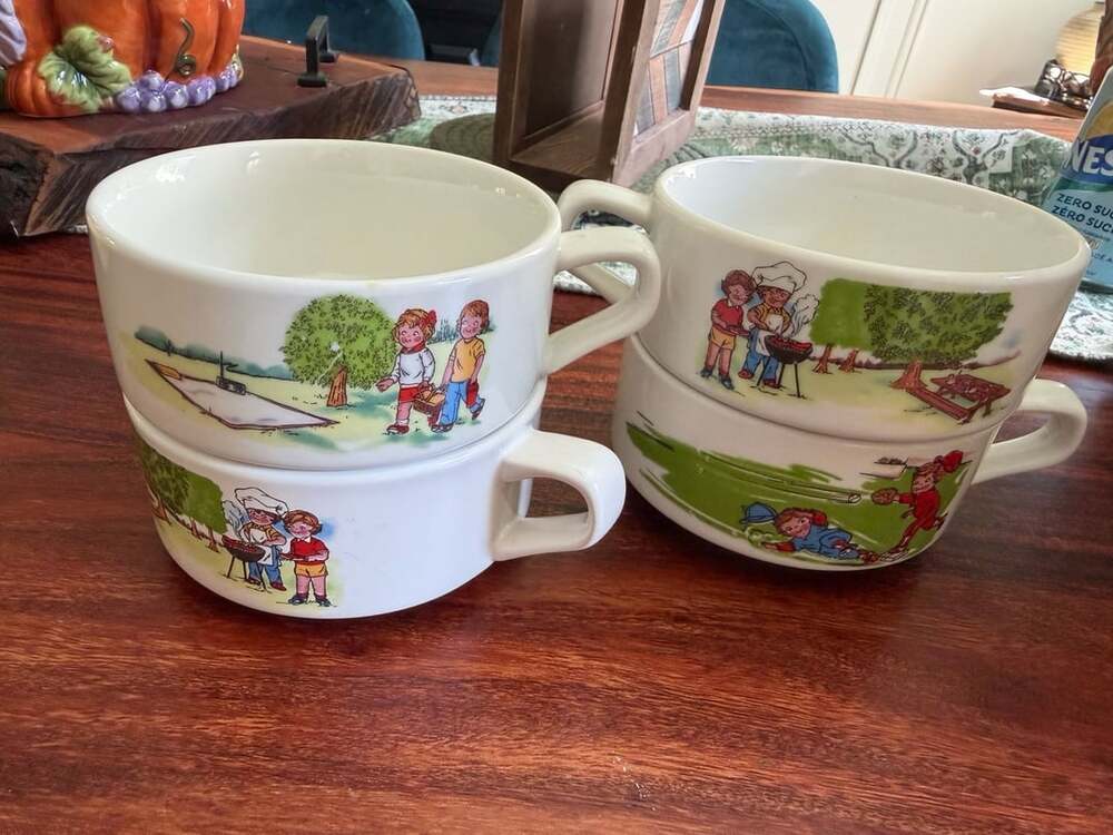 Campbell's Soup Kids Ceramic Soup Mugs Set of 4